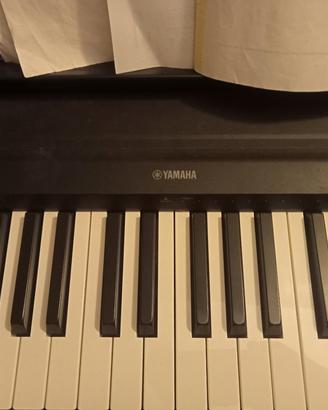 pianola Yamaha 