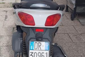 X max anno 2011