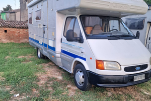 Camper 2.5 TD Ford