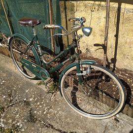 BICICLETTA DA DONNA MARCA VITTORIA