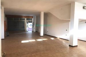 San Gavino M.le - Locale commerciale centrale