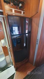 Frigo trivalente Dometic 8505