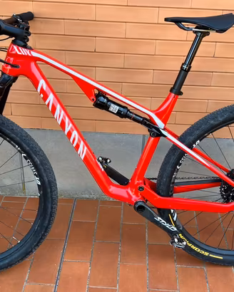 Canyon lux  sl 8.0 trail tg.M