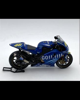 intera collezione valentino rossi