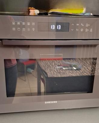 Forno microonde SAMSUNG modello MC35R8088LC