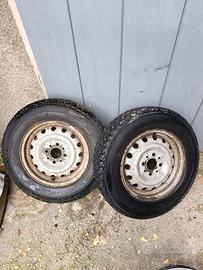 2 Gomme Chiodate misura  145 / r13