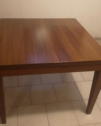 Tavolo quadrato massello allungabile + 6 sedie