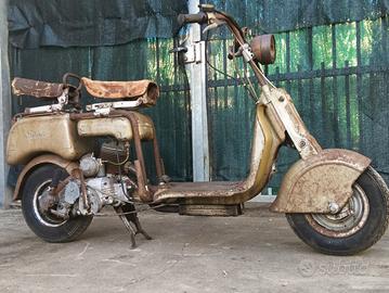 lambretta B conservata perfettamente