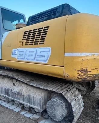 escavatore New Holland 345