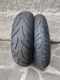 Gomme moto