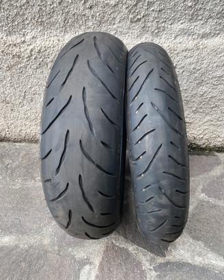 Gomme moto