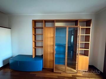 Mobile salotto o soggiorno modulare con vetrina