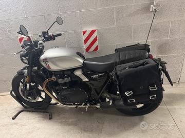 Triumph speed 900 my 25