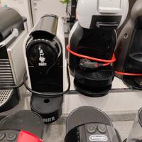 Macchina del caffè Nespresso Lavazza e Dolce Gusto