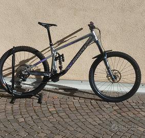 Ghost Riot EN full party 