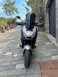 Honda X-adv 750 2020