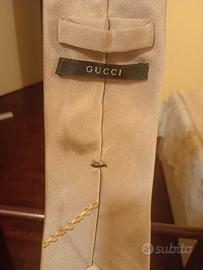 Cravatta Gucci vintage in seta 100%