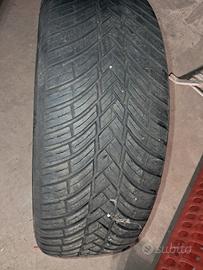 gomma auto 4 stagioni 