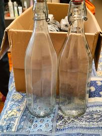 bottiglie per vino o acqua