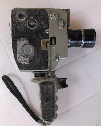 Cinepresa Argus Cinemax 85E.