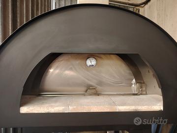 Forno a legna. /Gas