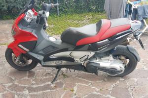 Scooter Gilera Nexus 500