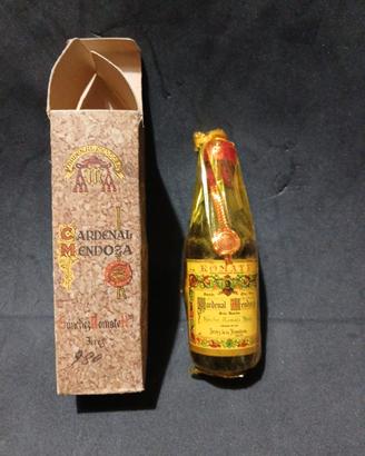 Mignon Cardenal Mendoza Brandy vintage con scatola