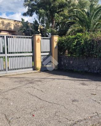 VILLA SINGOLA A VIAGRANDE