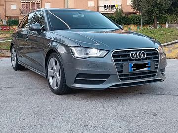 AUDI A3 3ª serie - 2015