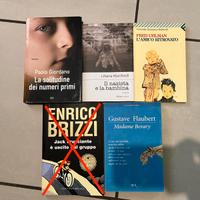 Stock libri 4 pezzi (#01-01)