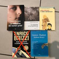 Stock libri 4 pezzi (#01)