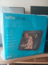 Alexa Amazon Echo Show 10 audio video 10" HD