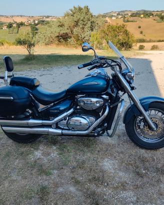 MOTO CUSTOM suzuki vl 800