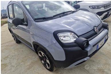 Fiat Panda 1.0 FireFly S&S Hybrid City Cross