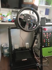 simulatore di guida thrustmaster  simracing