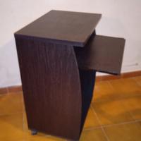 Mobiletto per computer