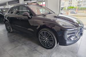 Porsche Macan 2.0 245CV