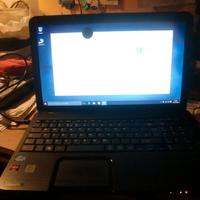 portatile toshiba c855-1cp usato