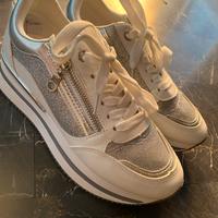 Sneakers wrangler 37