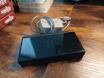Nintendo DS lite + giochi DS e GBA