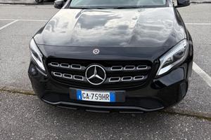 Mercedes benz gla 180 sport