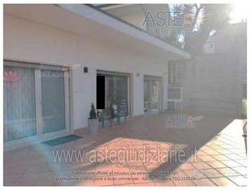 Negozio Vallo della Lucania [A4345022]