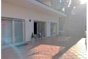 Negozio Vallo della Lucania [A4345022]