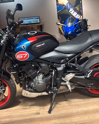 Triumph Trident 660 Special Triple Tribute