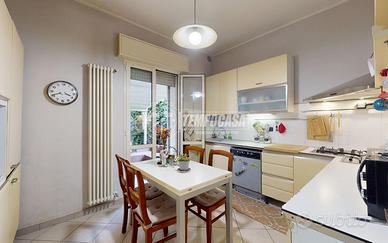 RIF: V143 - Indipendente ristrutturata con giardin