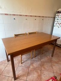 Tavolo allungabile