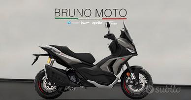 Aprilia SR GT 400