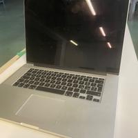 MAC BOOK Pro 15"