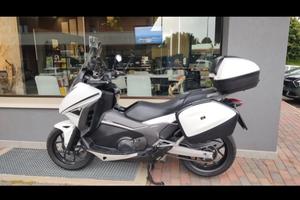 Honda integra 750 dct