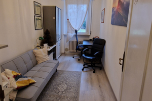 Stanza ufficio in condivisione a giornata